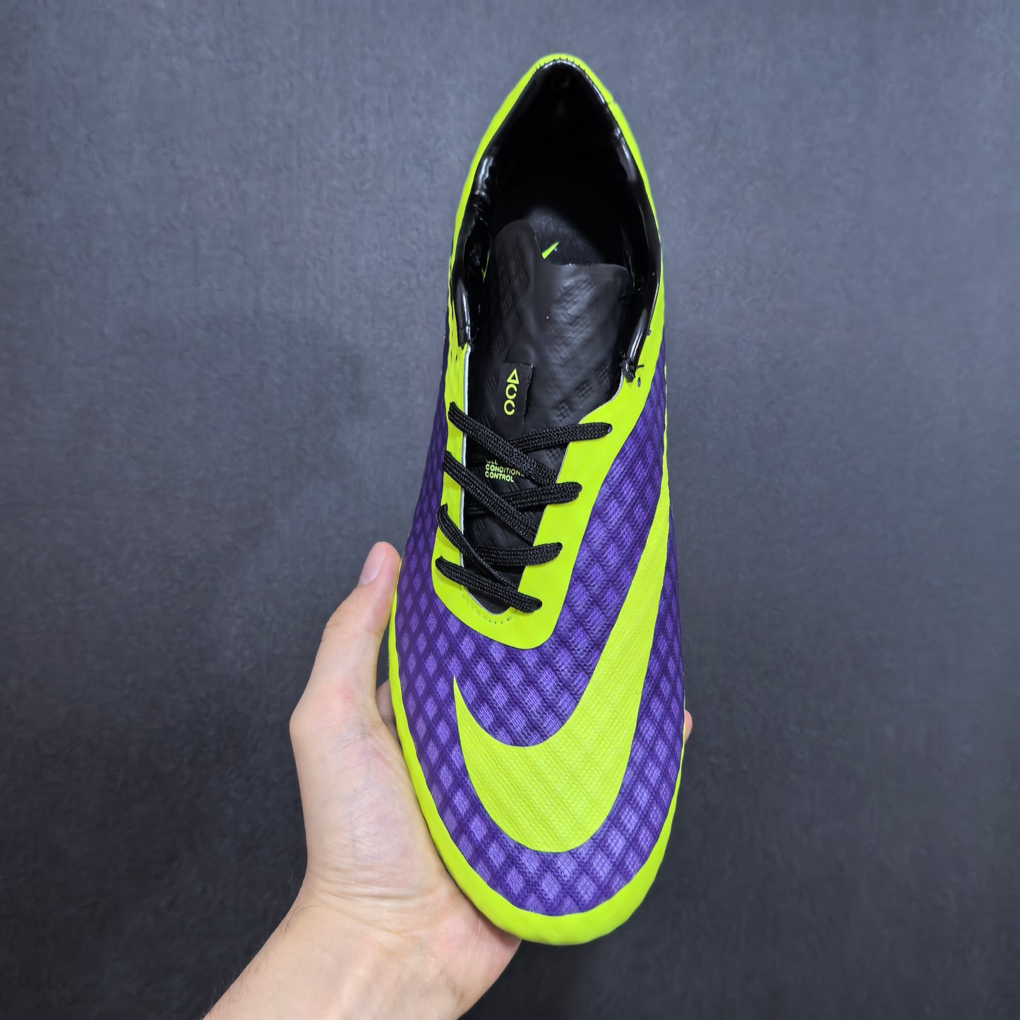 Hypervenom phantom FG Acc (purple & Green)