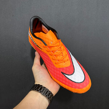 Hypervenom phantom FG Acc (Orange & white)