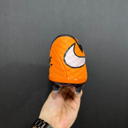 Hypervenom phantom FG Acc (Orange & white)