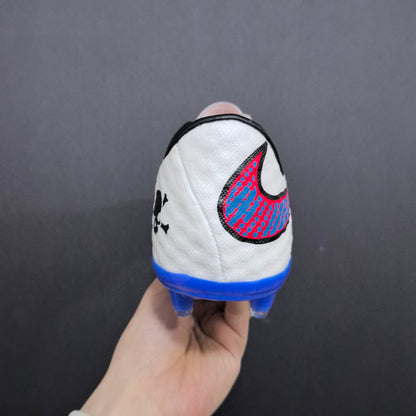 Hypervenom phantom FG Acc (white & blue)