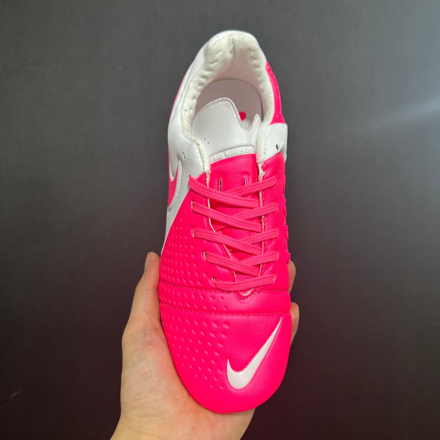 Nike CTR360 hot pink