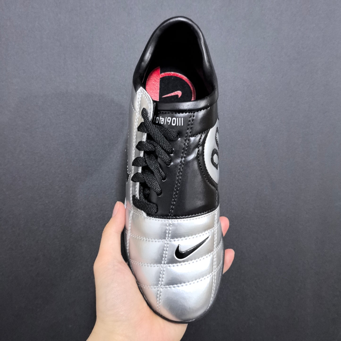 Total 90 Metallic & black