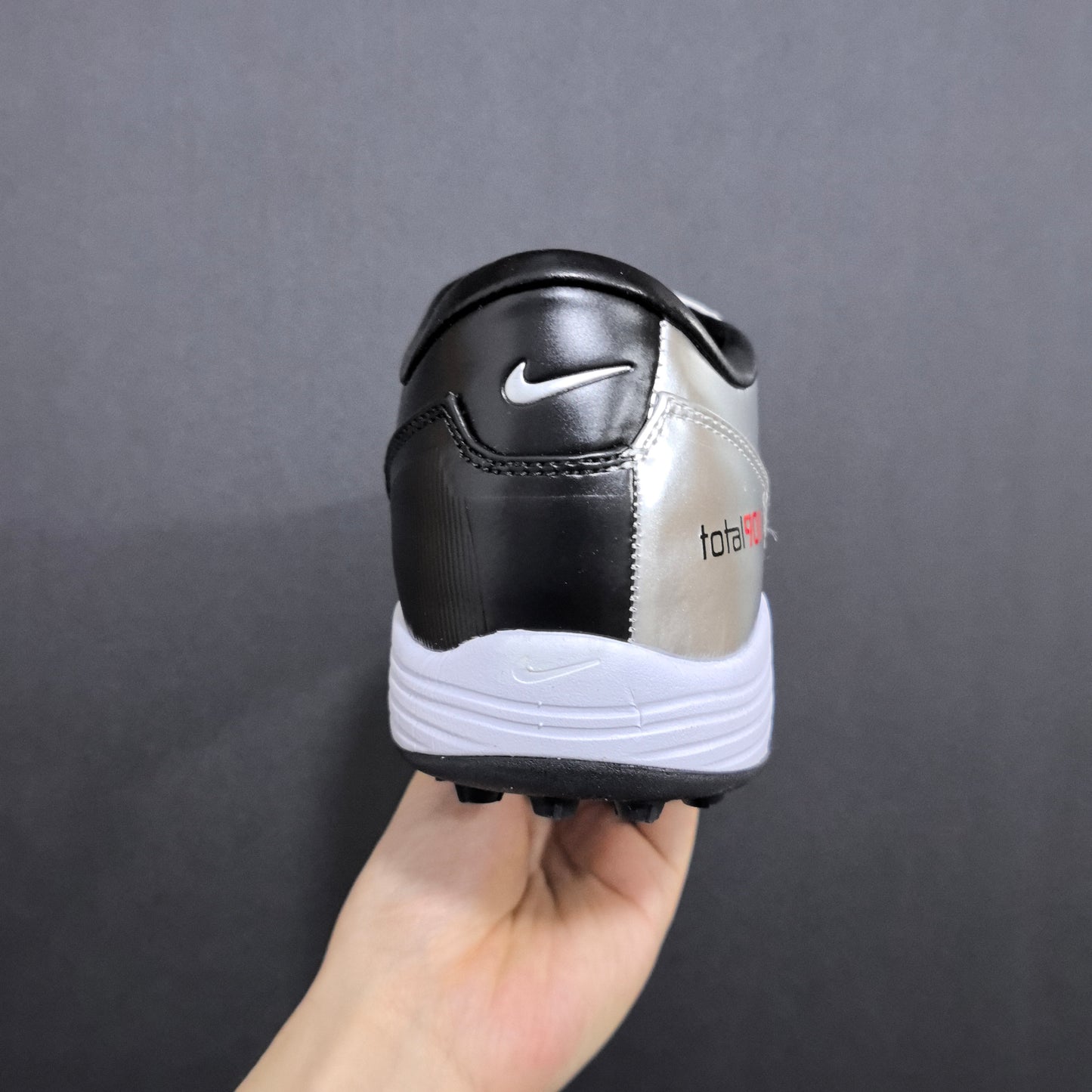 Total 90 Metallic & black