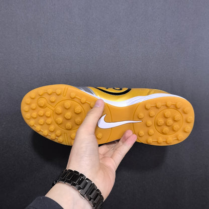 Total 90 Gold Metallic